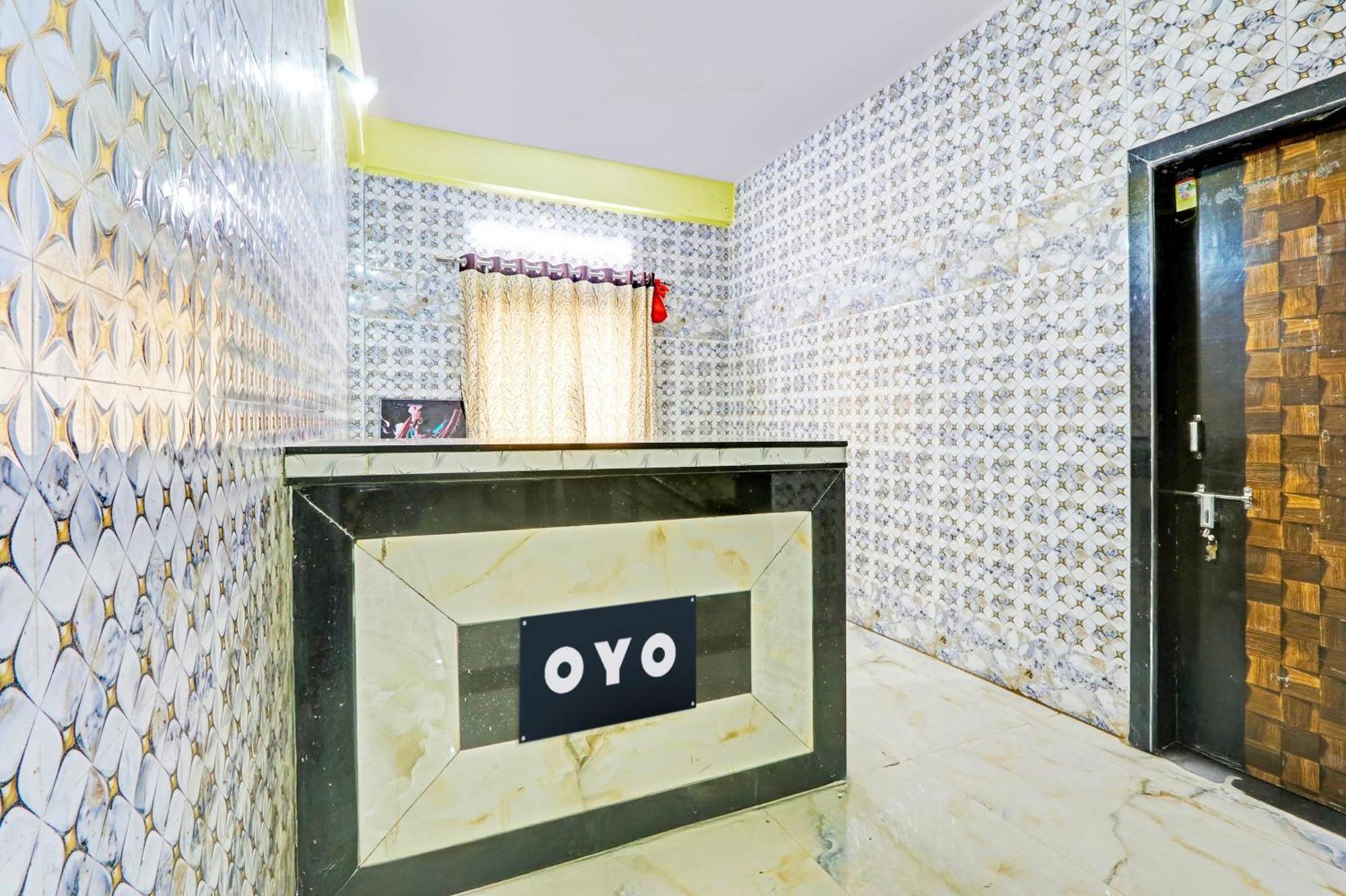Hotel O Pankaj Hotel & Lodge Gangapur  エクステリア 写真