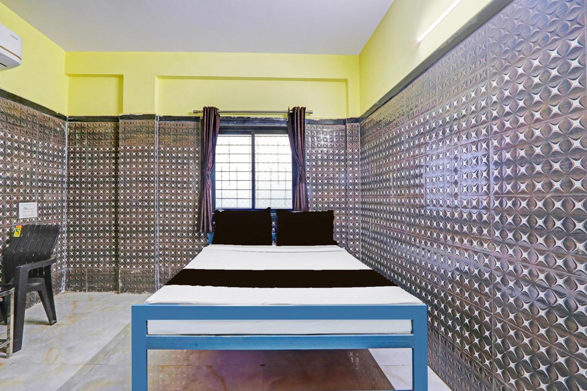 Hotel O Pankaj Hotel & Lodge Gangapur  エクステリア 写真