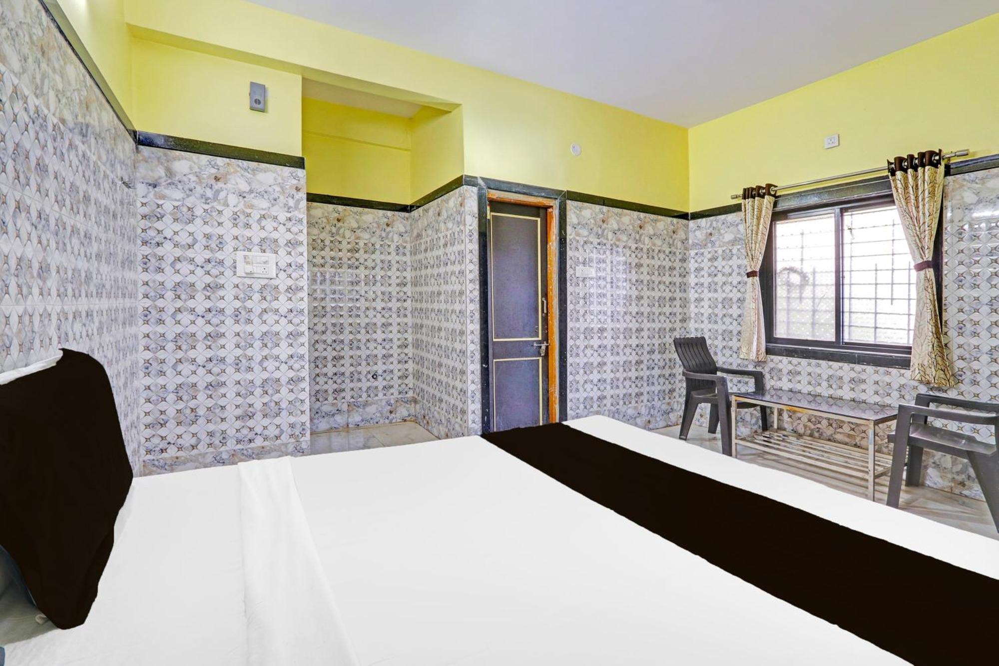 Hotel O Pankaj Hotel & Lodge Gangapur  エクステリア 写真